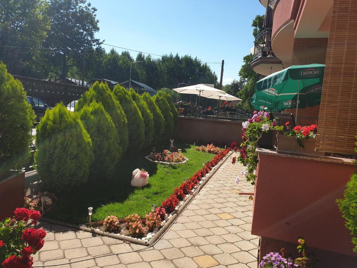 Villa & Apartments Antigona Ohrid Luaran gambar