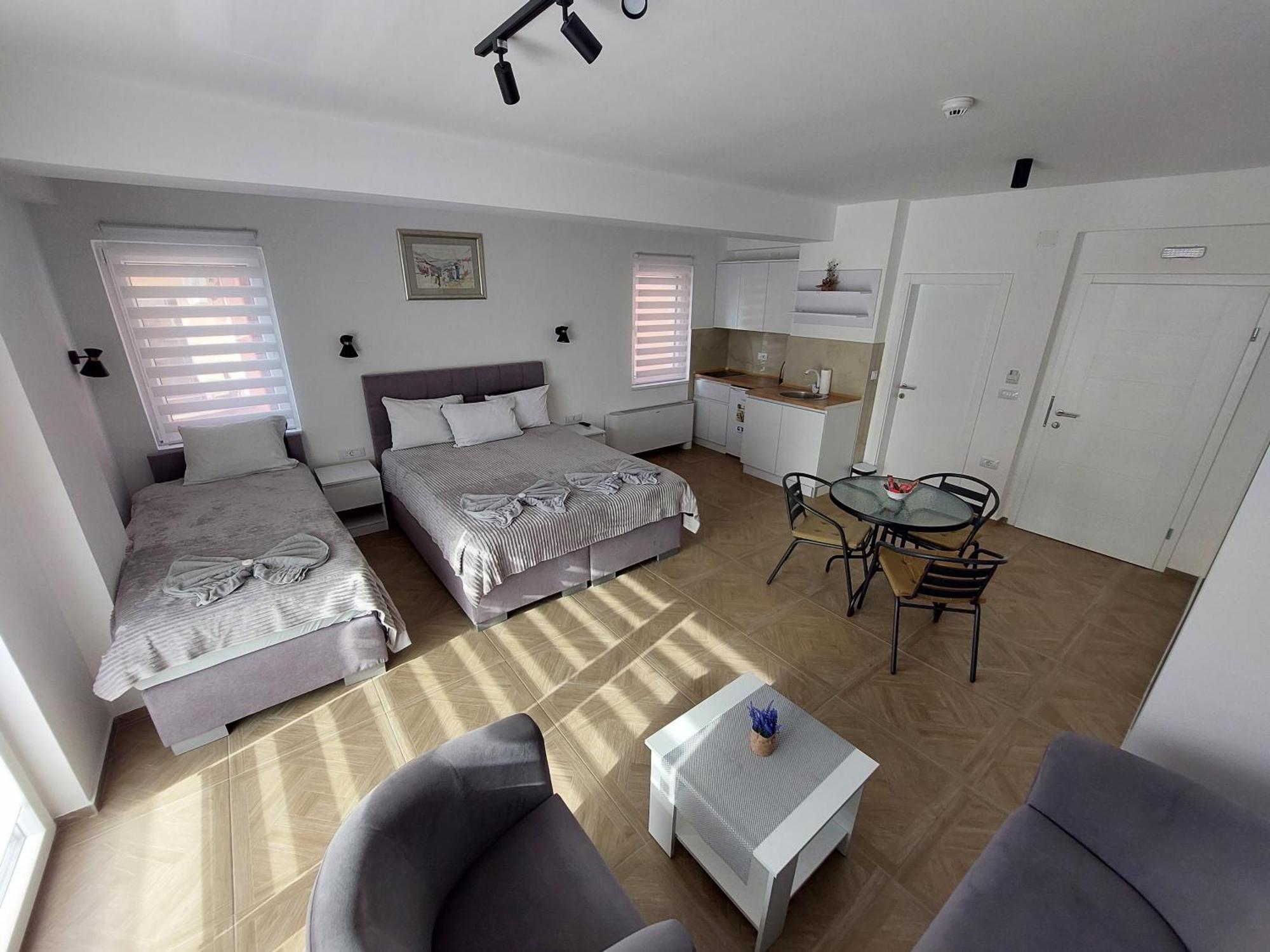 Villa & Apartments Antigona Ohrid Luaran gambar