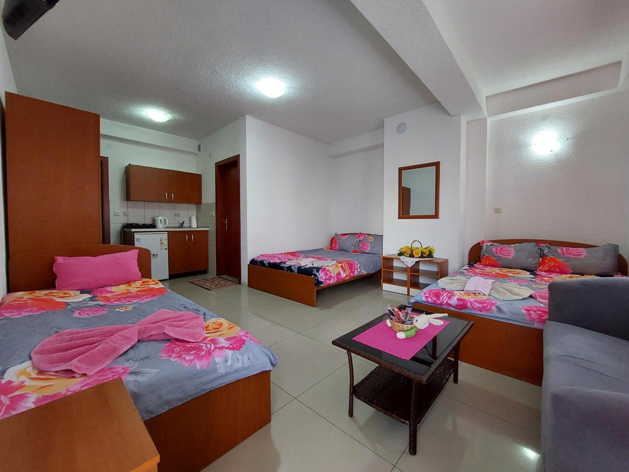 Villa & Apartments Antigona Ohrid Luaran gambar