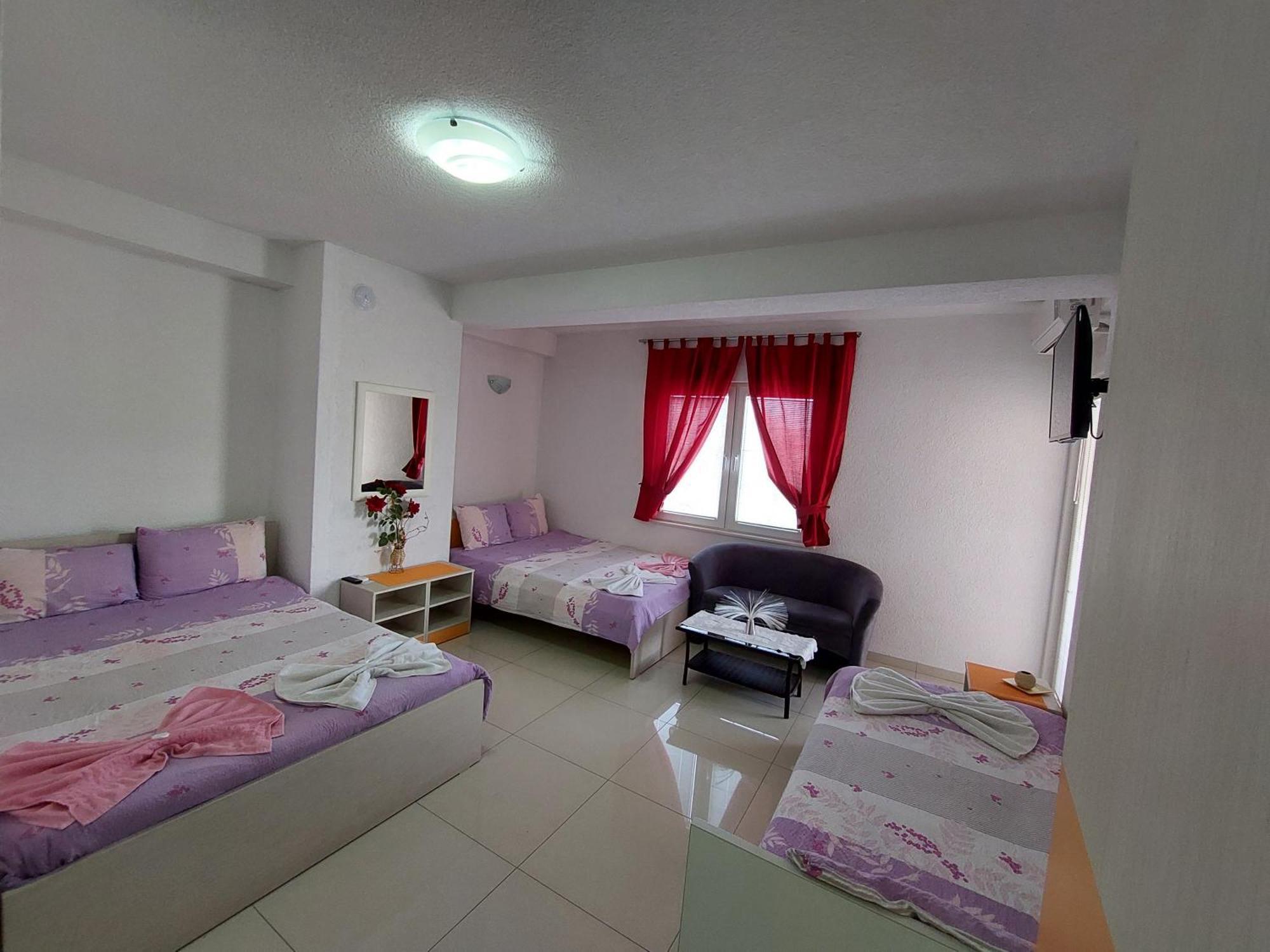 Villa & Apartments Antigona Ohrid Luaran gambar