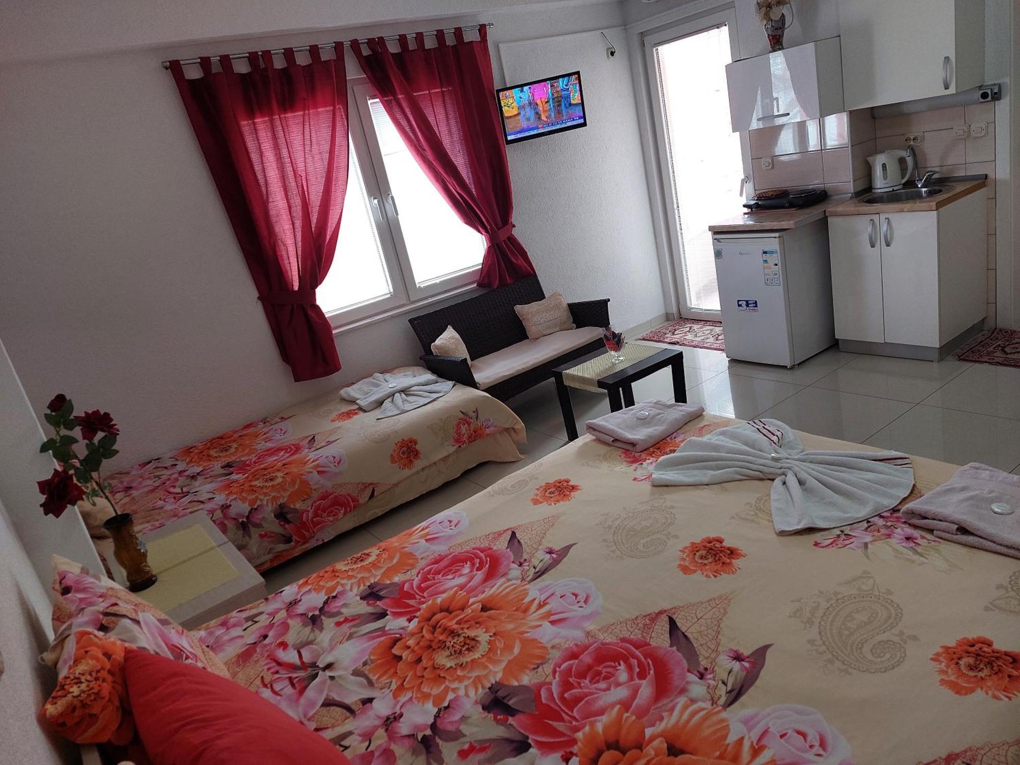 Villa & Apartments Antigona Ohrid Luaran gambar