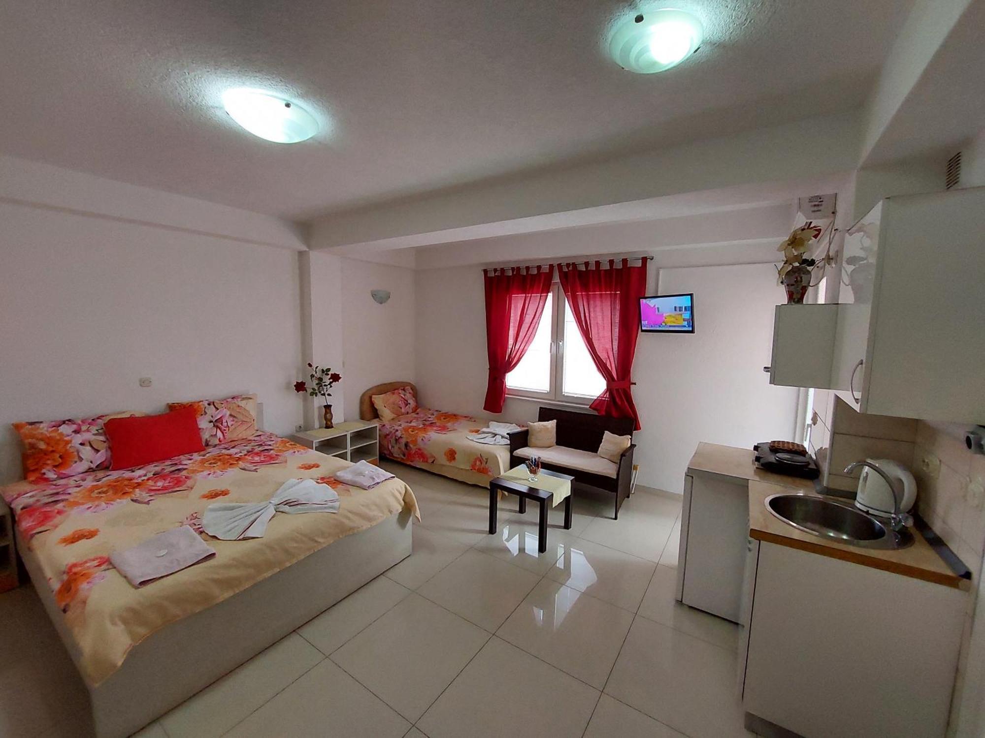 Villa & Apartments Antigona Ohrid Luaran gambar